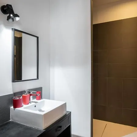 Le Duplex - Amazing Flat Overlooking The Rooftops Of Lägenhet *