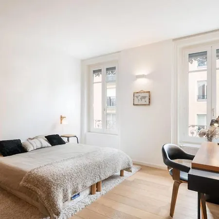 Le Duplex - Amazing Flat Overlooking The Rooftops Of