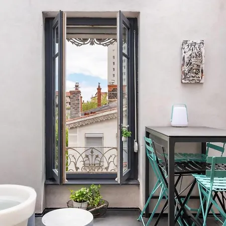 Le Duplex - Amazing Flat Overlooking The Rooftops Of Lägenhet *